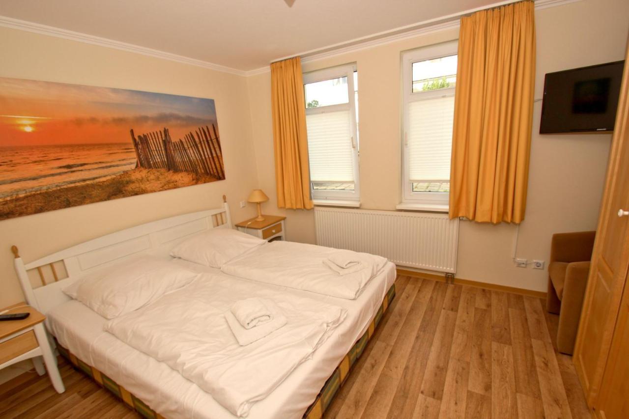 Mit Meerblick Und Balkon, Gratis Nutzung Vom Ahoi Erlebnisbad Und Sauna In Sellin - Meeresblick Fewo 35 Goehren (Ruegen) Exterior foto